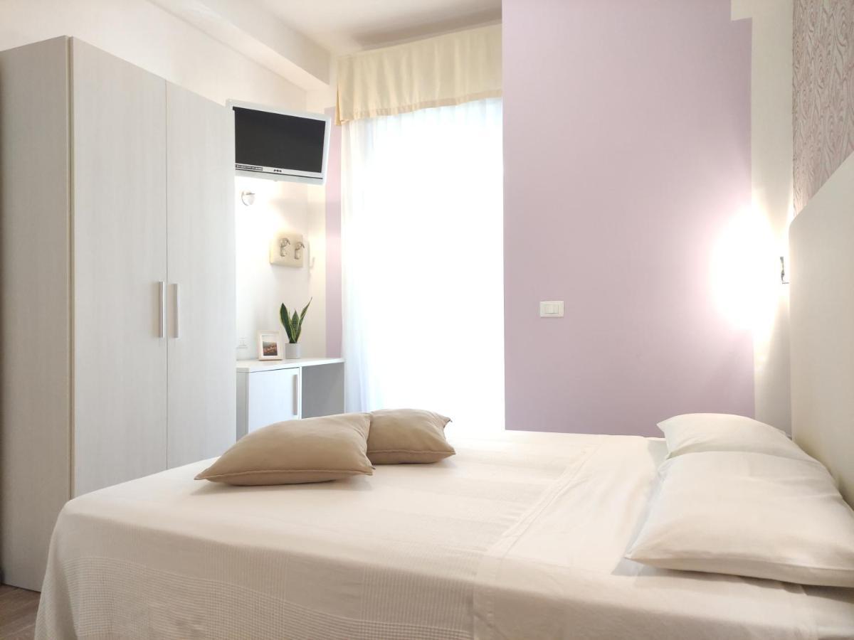 Hotel Galassia Rimini Buitenkant foto