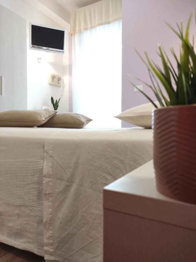 Hotel Galassia Rimini Buitenkant foto
