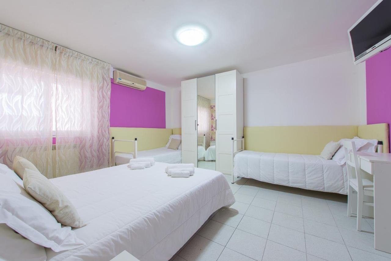 Hotel Galassia Rimini Buitenkant foto
