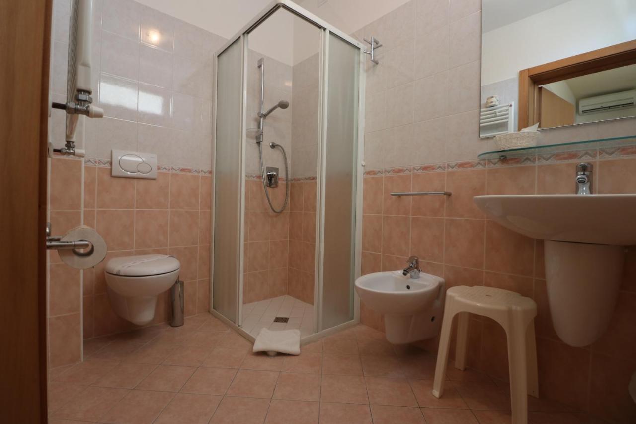Hotel Galassia Rimini Buitenkant foto